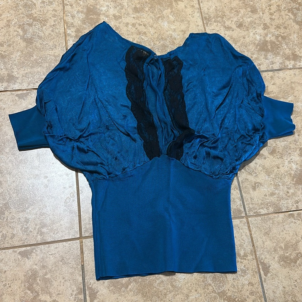Express Teal Top